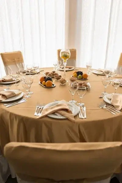 Restaurant nuntă București – Restaurant Est